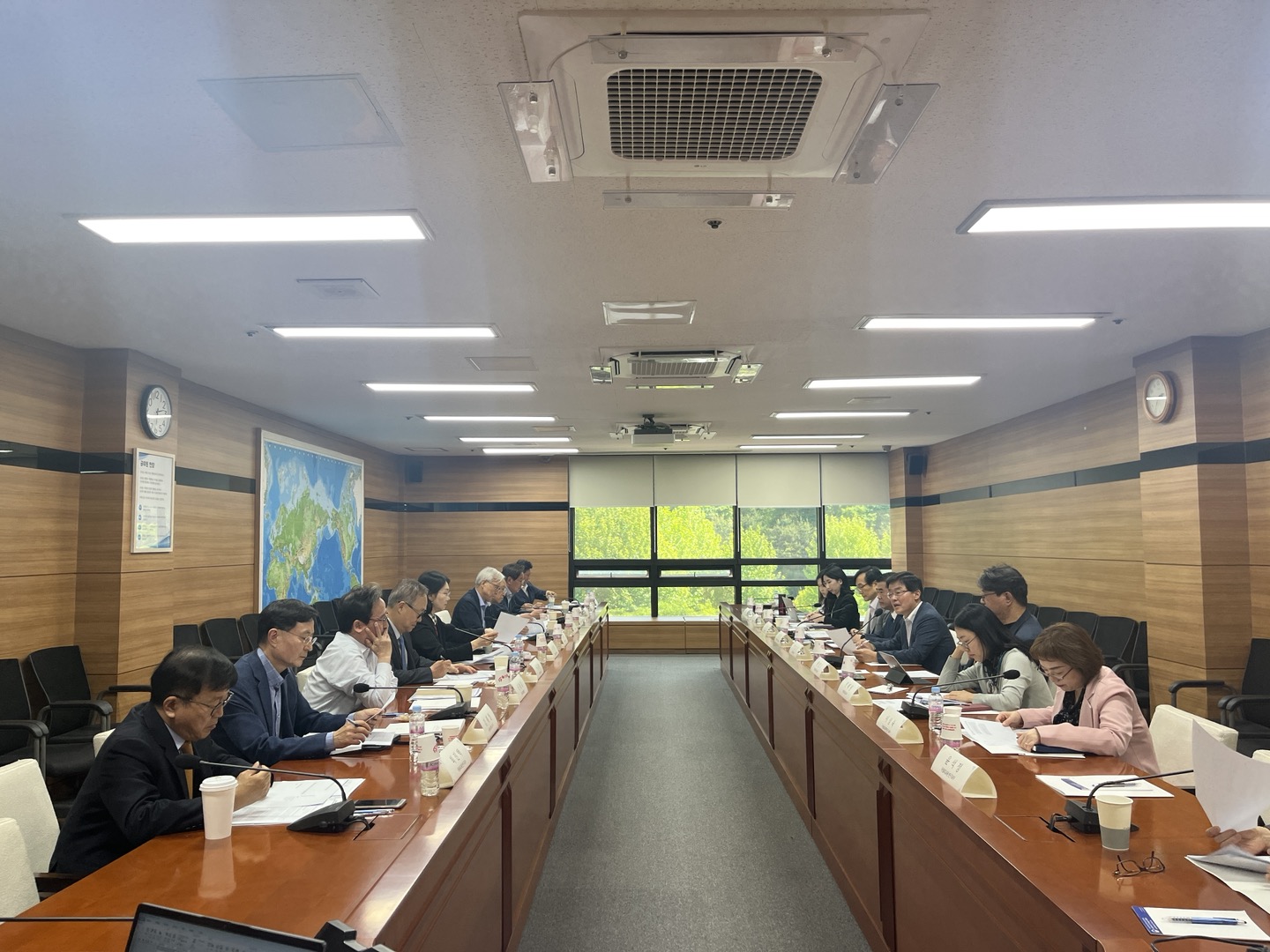 Closed-door Expert Seminar on “ROK-Japan-China Summit”
